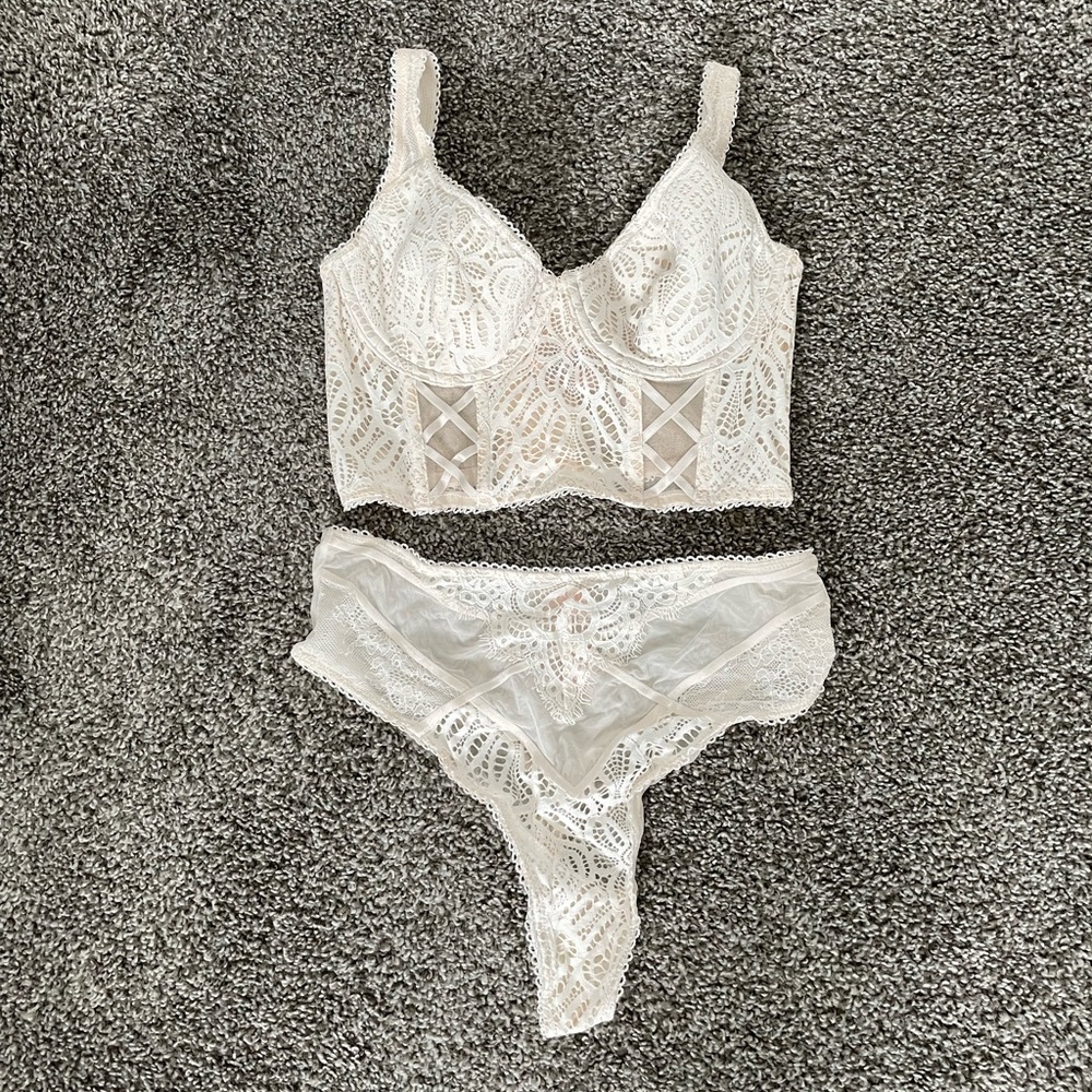 Lacie corset top and high rise thong